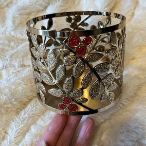 Bath and Bodywork Christmas candle holder